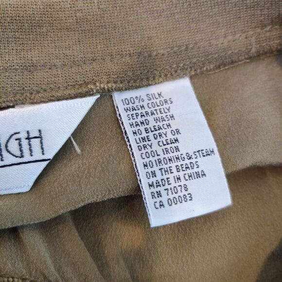 Sunny Leigh 100% Silk Blouse Top Short Sleeve Beaded - Picture 8 of 8